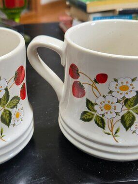 vintage Sheffield strawberries n cream stoneware mugs made in Japan